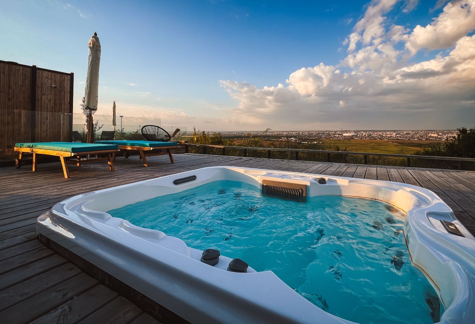 Jacuzzi